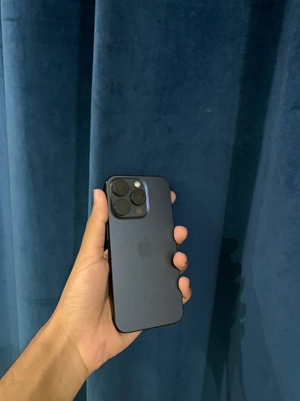 Iphone 15 pro 0