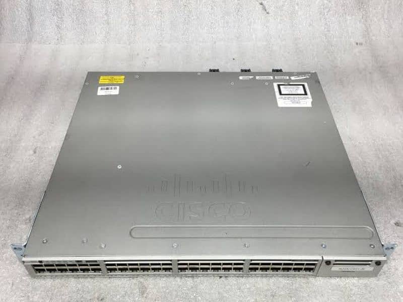 Cisco WS-C3850-48T All Gigabit Switch Layer3 1