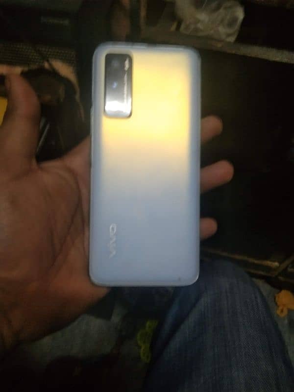 vivo v20se 8gb 128gb box charge sath h 2