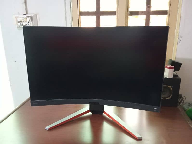 BenQ branded Taiwan 32 inch 144f curve gaming monitor special edition 9