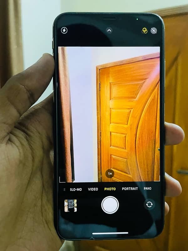 iPhone Xs Max 256 Non pta Factorty Unlock 5