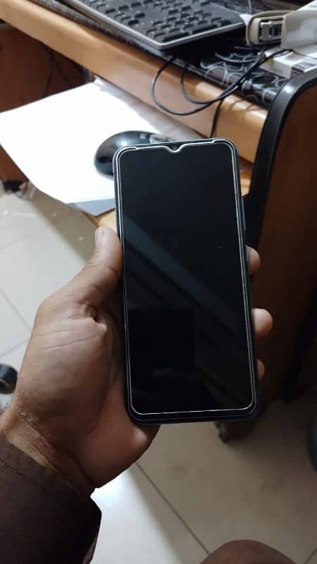 realme c21. y all okay no box only mobile 3