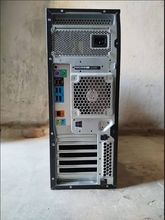 HP Z440 E5 2695 v4, 64GB RAM,500GB SSD,6TB storage 1