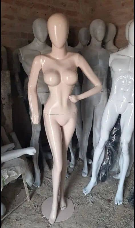 Woman dummy 4