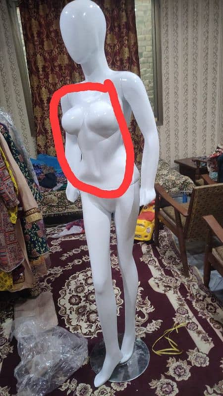 Woman dummy 5