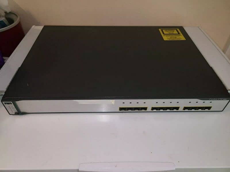 Cisco WS-C3750G-12S All SFP Gigabit Switch Layer3 0