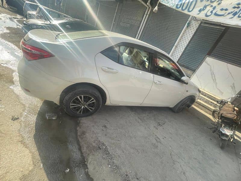 Toyota Corolla XLI 2016 Genuine condition 1