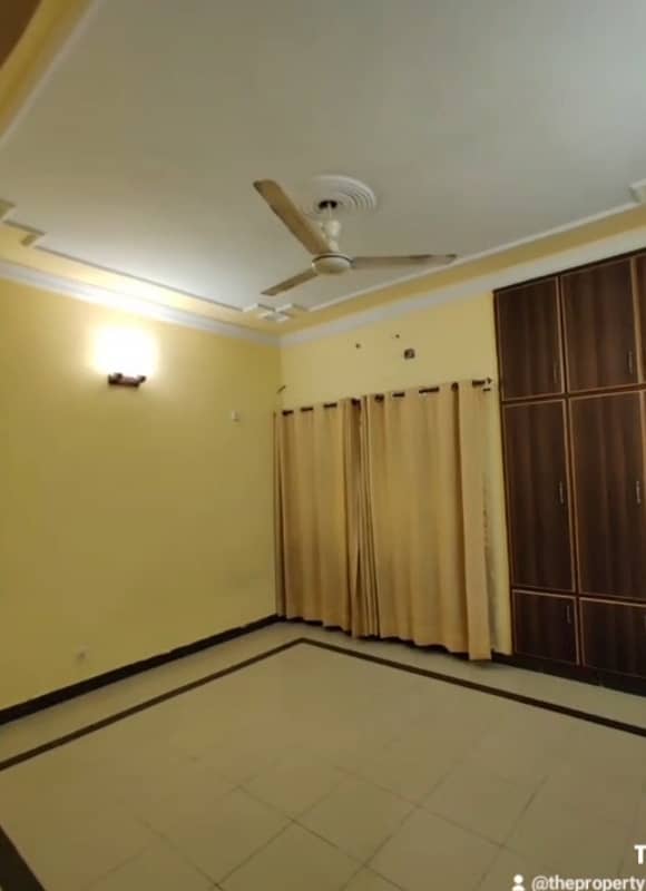 G-11/4 FGEHA D-Type Fully Renovated Flat For Rent 7