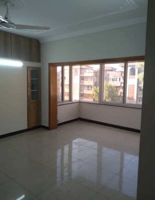 G-11/4 PHA C-Type Fully Renovated Tile Floor Flat For Rent 1