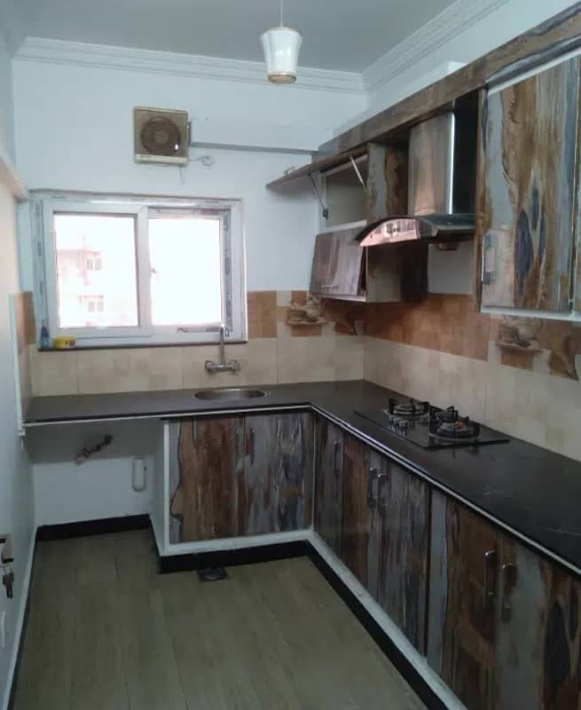 G-11/4 PHA C-Type Fully Renovated Tile Floor Flat For Rent 5