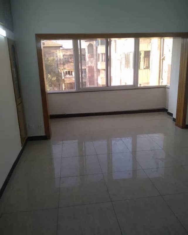 G-11/4 PHA C-Type Fully Renovated Tile Floor Flat For Rent 7