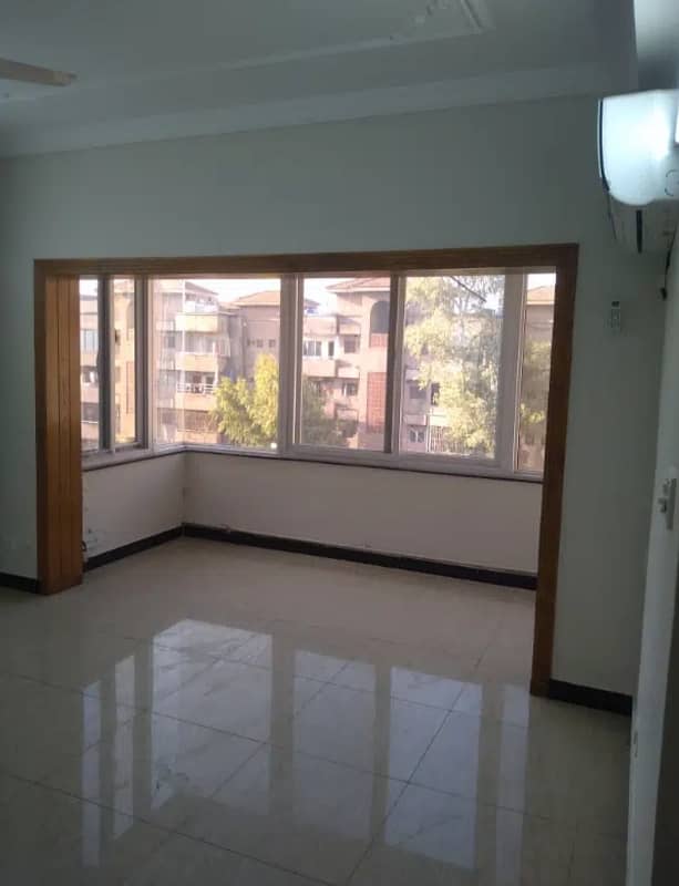 G-11/4 PHA C-Type Fully Renovated Tile Floor Flat For Rent 18