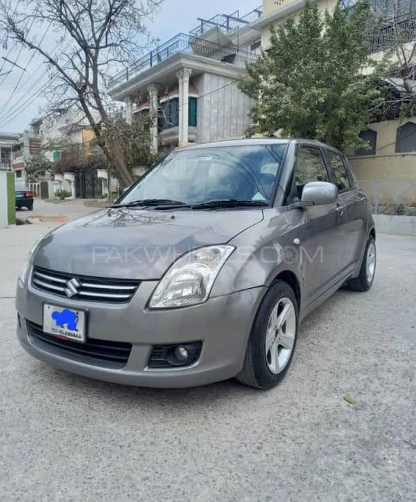 Suzuki Swift 2012 1