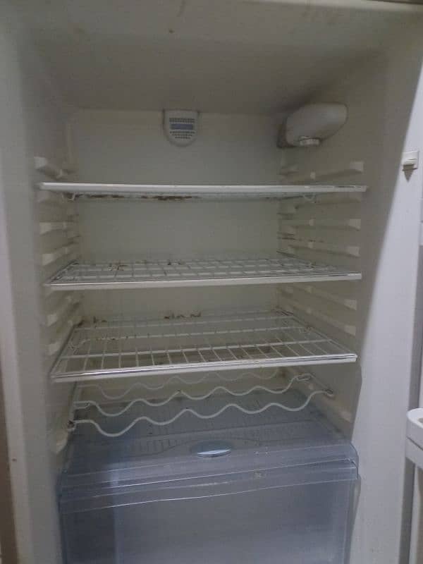 370 liter fridge for sale 2