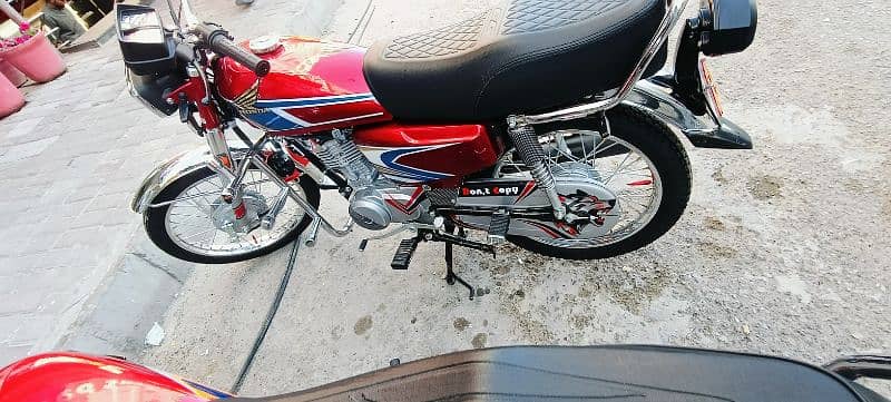 Honda 125 2025 4