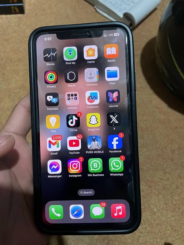 iPHONE 11Pro Max dual sim pta approved 2