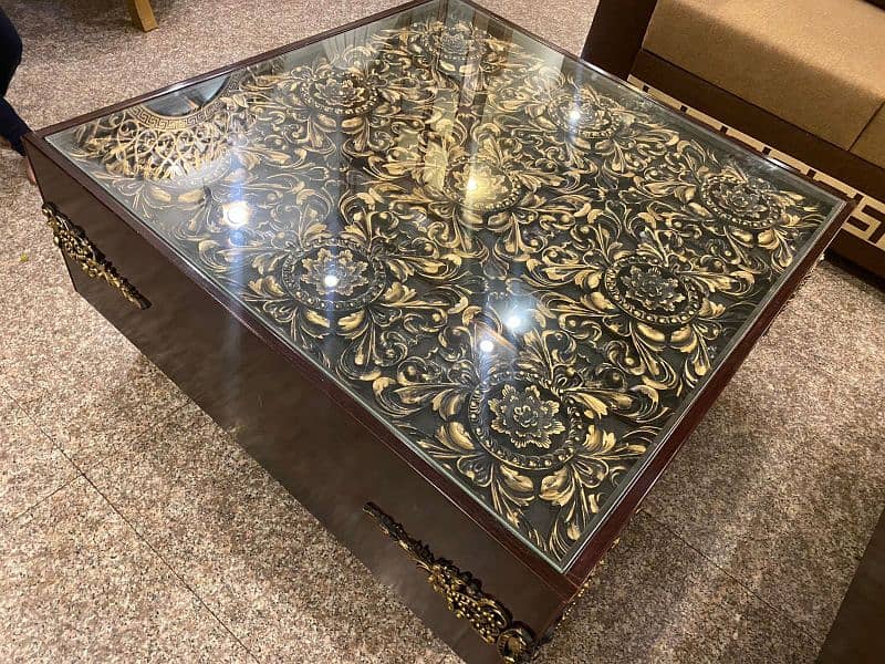 center table 3 by 3 feet 9500 3