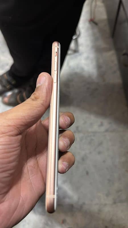 iphone 8 plus pta approved 64gball ok kise kism ka kia masla nhi  ha 3