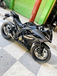 Kawasaki Ninja Replica 400CC