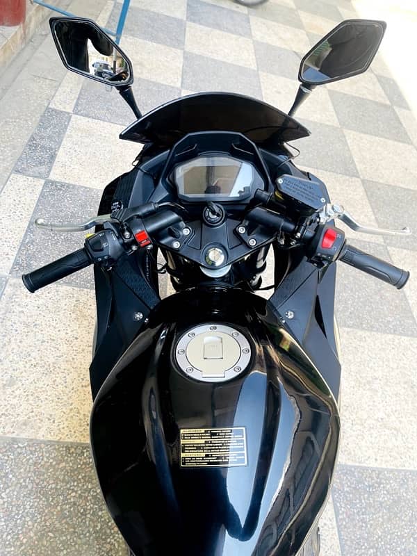 Kawasaki Ninja Replica 400CC 9