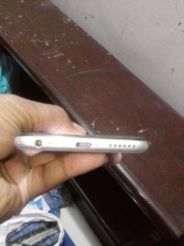 iphone 6s 32gb 4