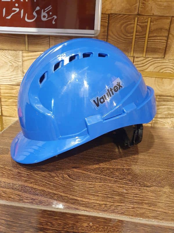 Safety Helmets 9