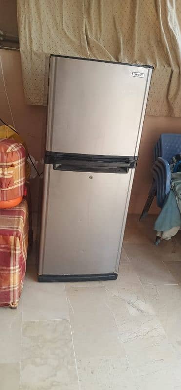 orient refrigerator new condition 0