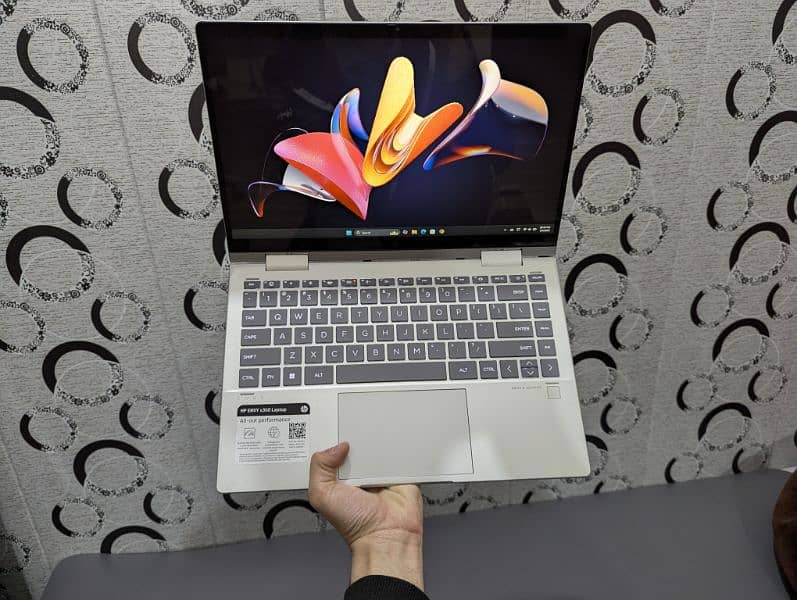 HP Envy x360 Touch || i7 13th Gen || 16/512 GB || Super Slim 0