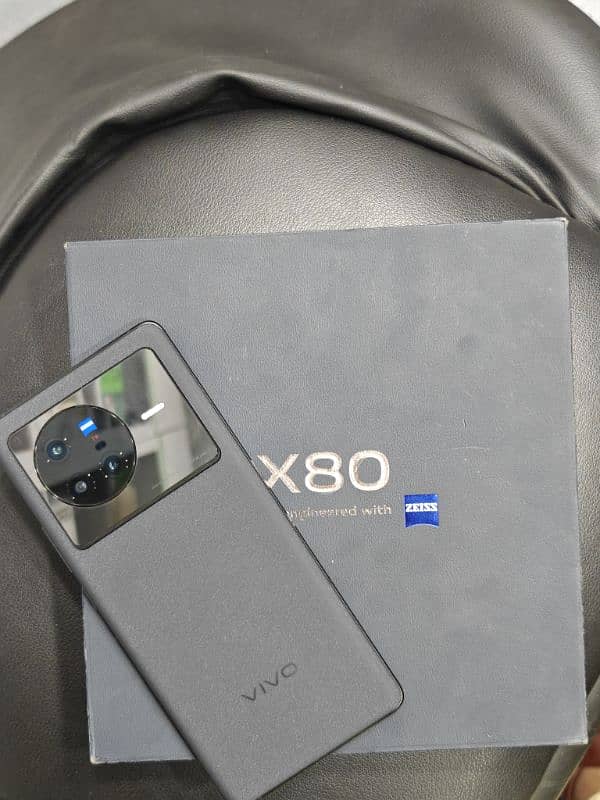 vivo X80 12/256 Full Box For sale 1