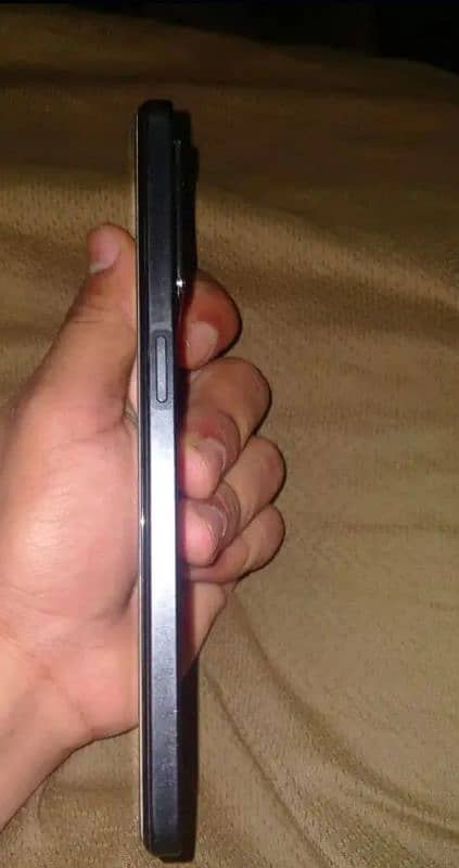 oppo f21 pro with box 3