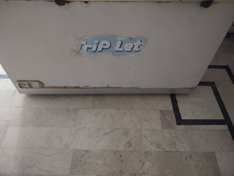 Waves Two Door Deep Freezer W-T 115 0