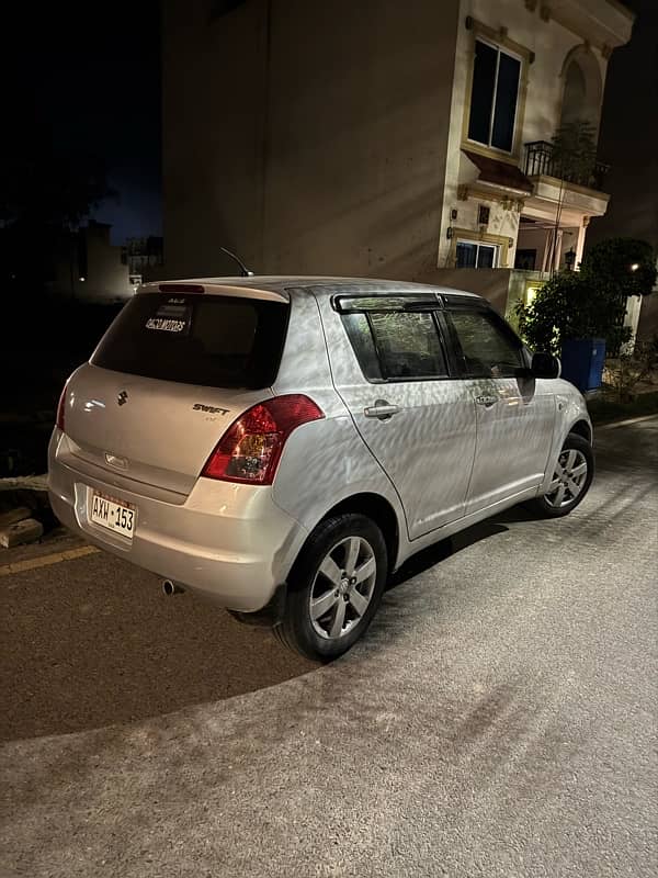 Suzuki Swift 2012 6