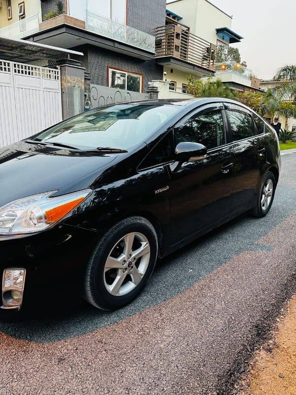 Toyota Prius 2010 4