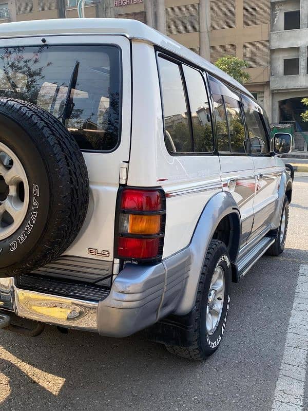 Mitsubishi Pajero 1994 1