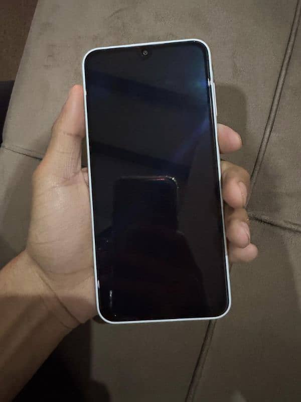 Samsung Galaxy A16 8/256 0