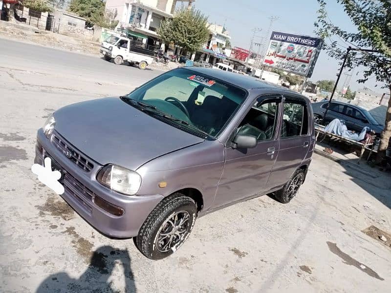 Daihatsu Cuore 2000 5