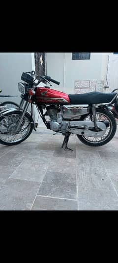 Urgent sale Honda 125 special edition full geniun