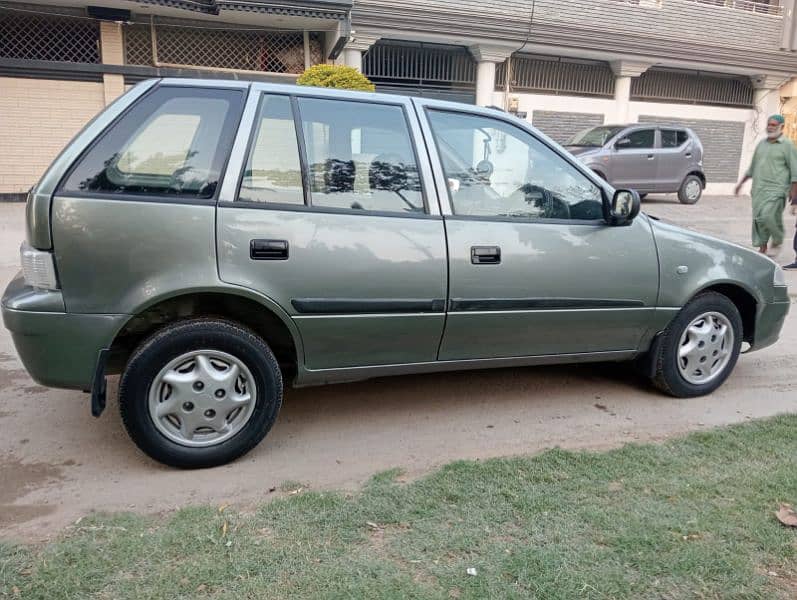 Suzuki Cultus VX 2013 1