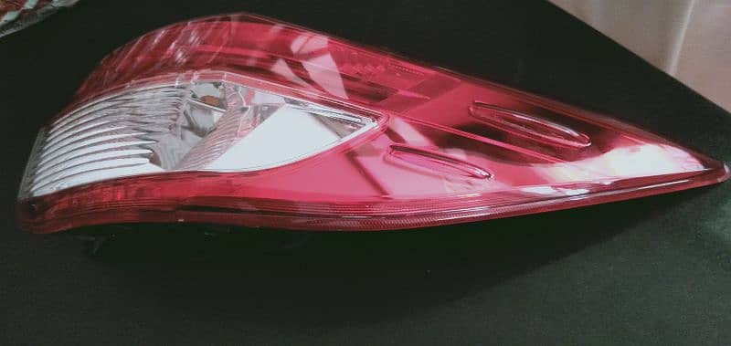 Toyota Yaris back light Left side 0