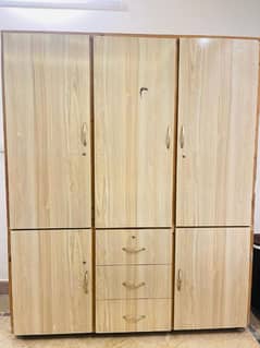 Almari/Wardrobe/Cupboard/Almariforsale/Wardrobeforsale