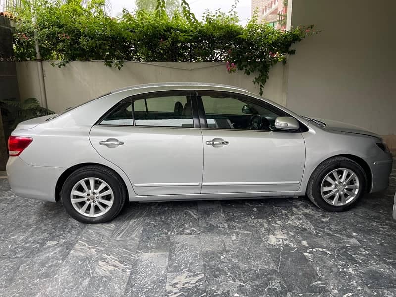 Toyota Allion 2013 1