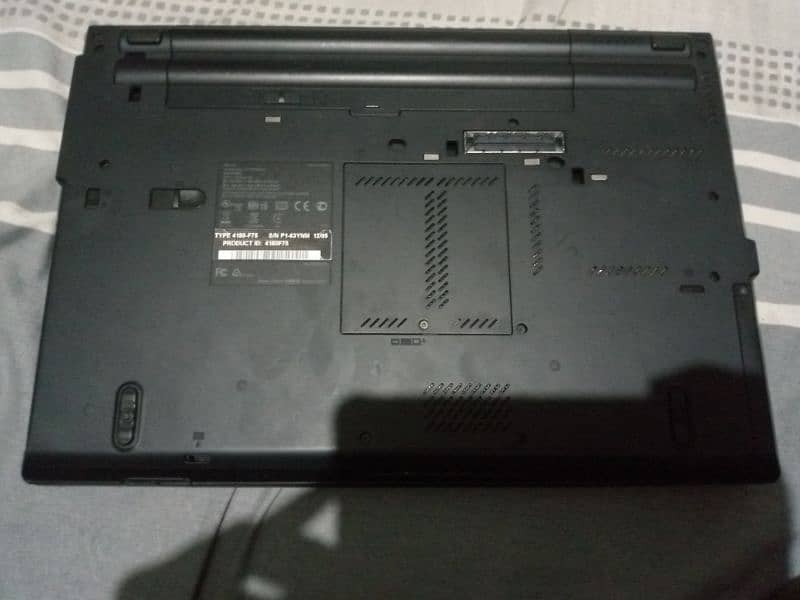 Lenovo thinkpad i5 2nd generation 8/128 0