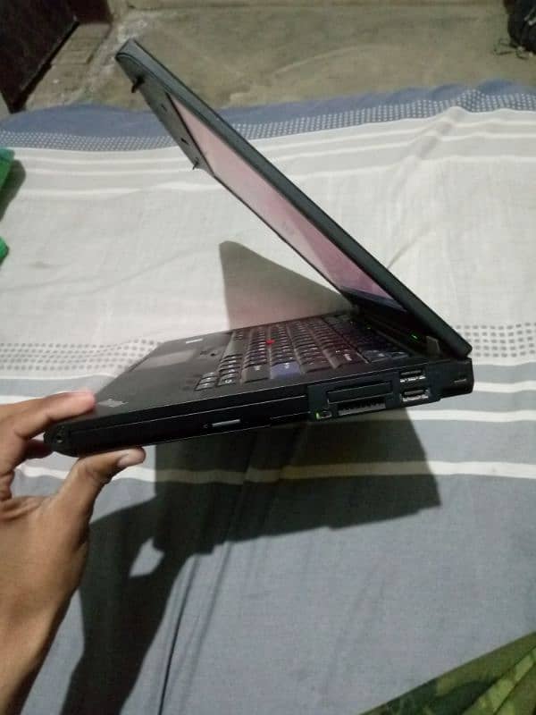 Lenovo thinkpad i5 2nd generation 8/128 2