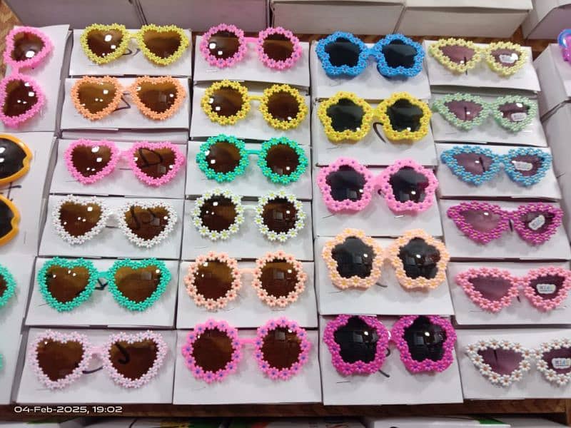 hole sale price sunglasses 3