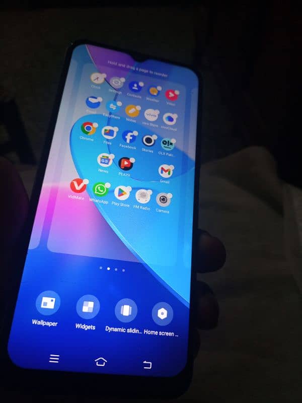 VIVO. Y20. S. 8/128 3