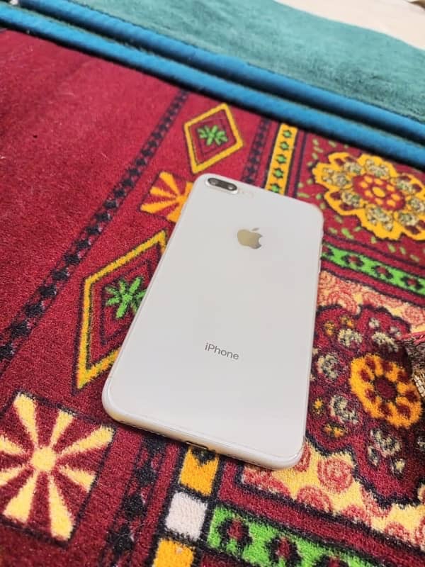 iphoen 8plus 9