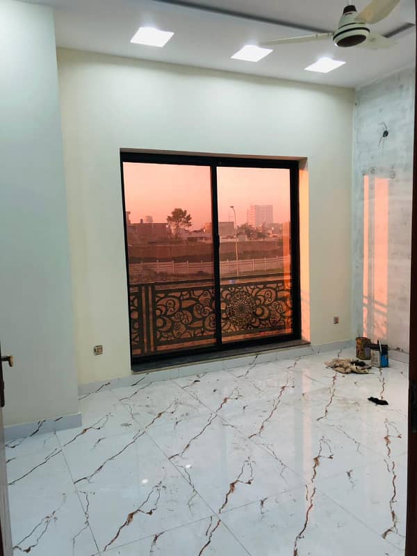 5 Marla Modern Design House For Rent In DHA Phase 3 Block-Z Lahore. 7