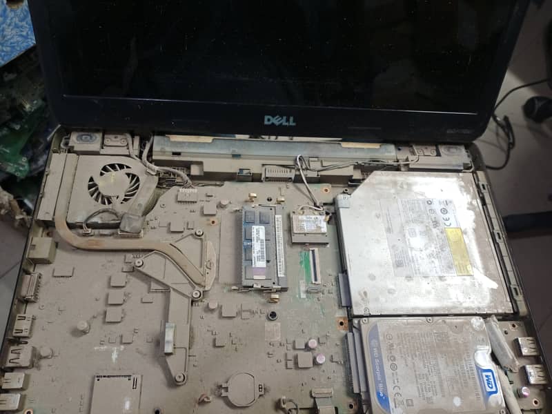 Professional Laptop Repairing – Home Service Available! 4