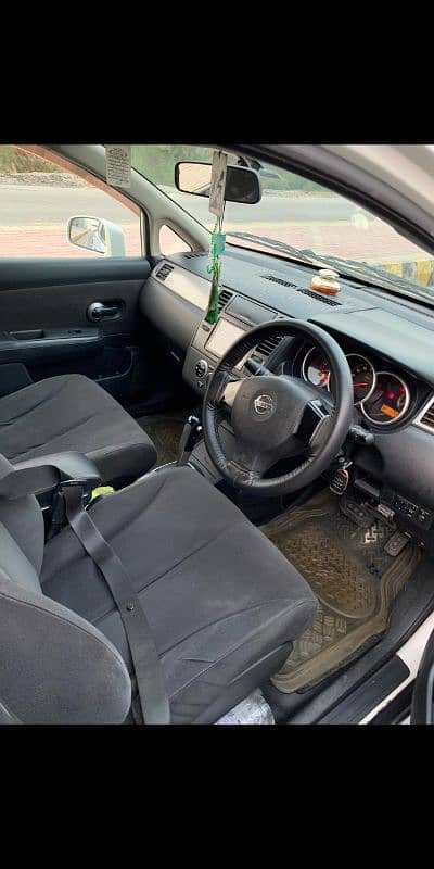 Nissan Tiida 2007 6