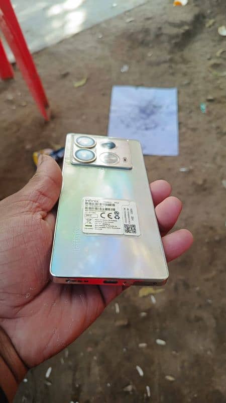 infinix note 40 16/256 0